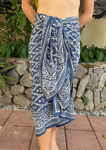 Coral Sunset Sarongs (Blue Diamond)