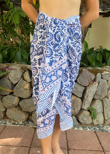 Coral Sunset Sarongs (Blue Round  Flower)