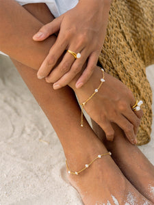 Isla PH Ave Mini Baroque Pearls Chain Bracelet (White) - KS Boardriders Surf Shop